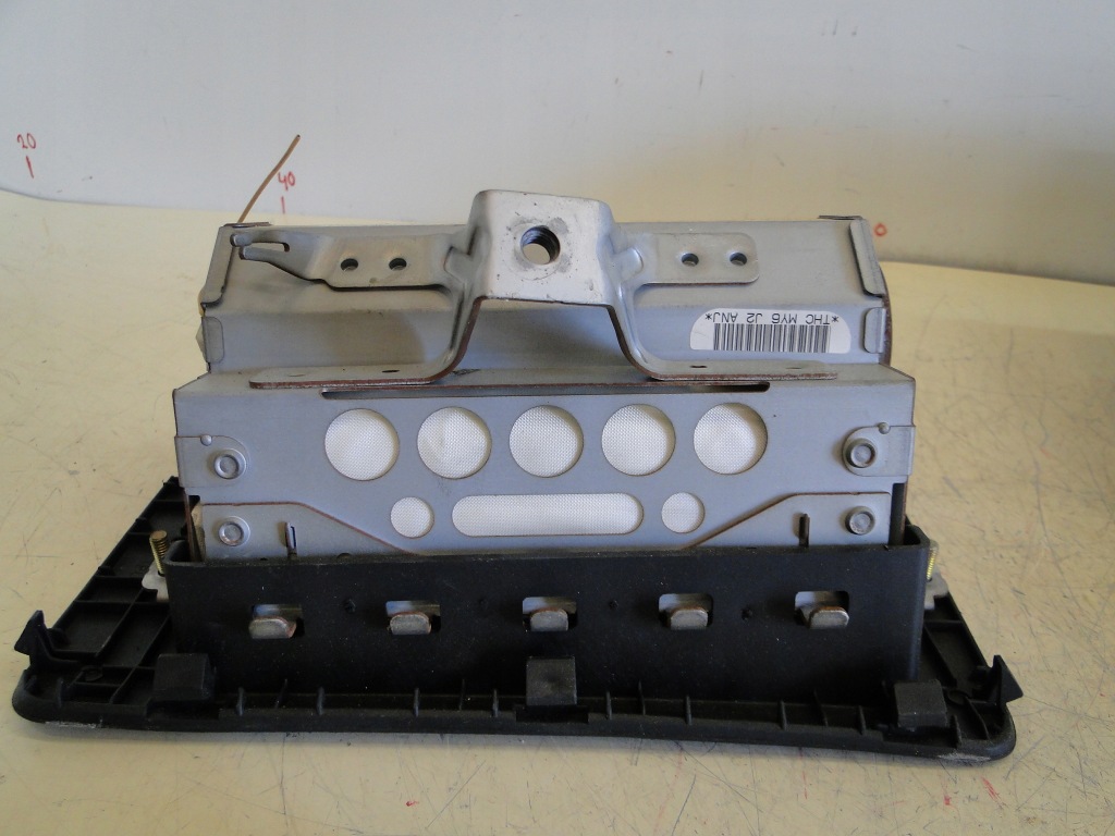 фото №6, Toyota corolla verso подушка подушка безопасности пассажира