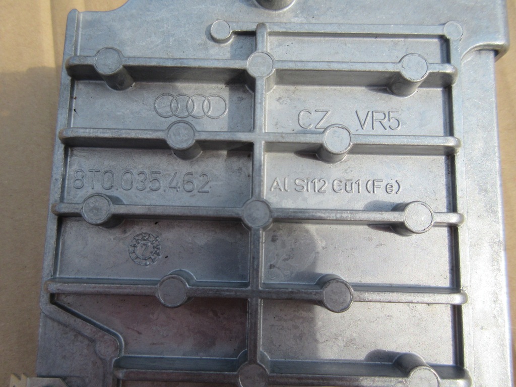 фото №4, Кронштейн підсилювача audi s5 a5 a4 b8 8t0035462