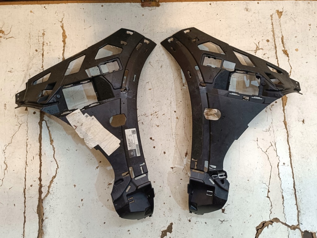 фото №1, Бампер mercedes eqs w296 перед orginał левый правый направляющая