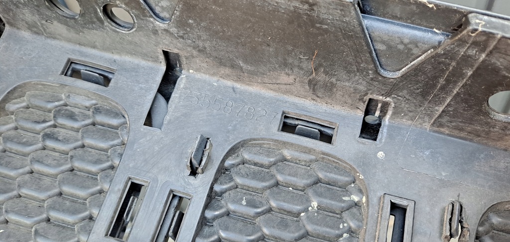 фото №8, Jeep renegade 14-18 решётка радиатора решётка радиатора хороший 735587827