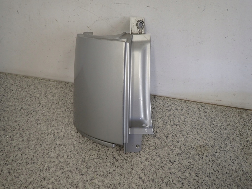 фото №7, Nissan note 06-09 молдинг лампи задня ліва lub права