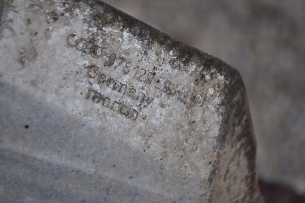 фото №6, Audi a6 c5 2.7 защита тепловая турбины правая