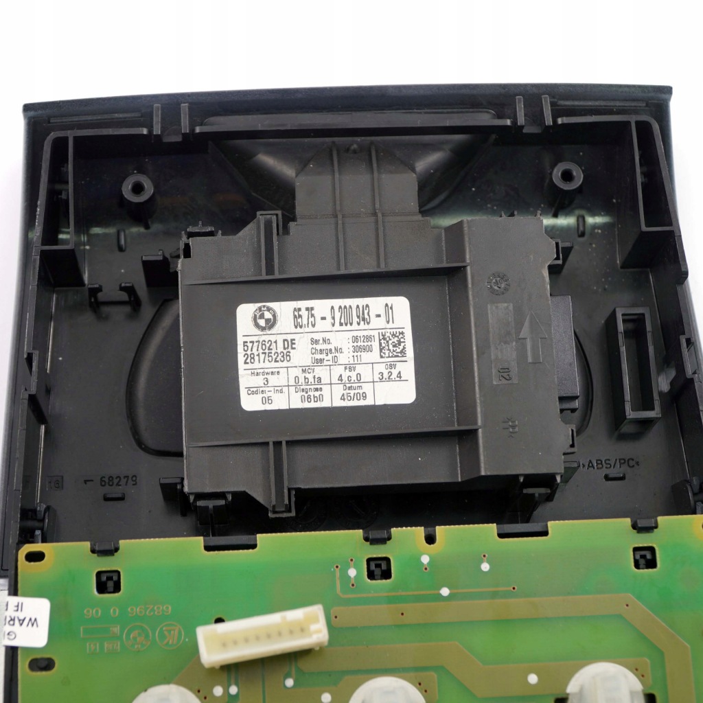 фото №12, Bmw e81 e87 лампа лампа потолочный кабины задняя