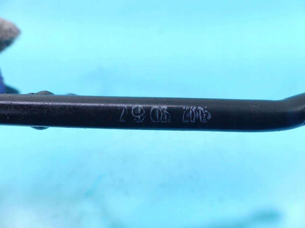 Шланг трубка воды vw passat b8 2.0 tdi Доставка