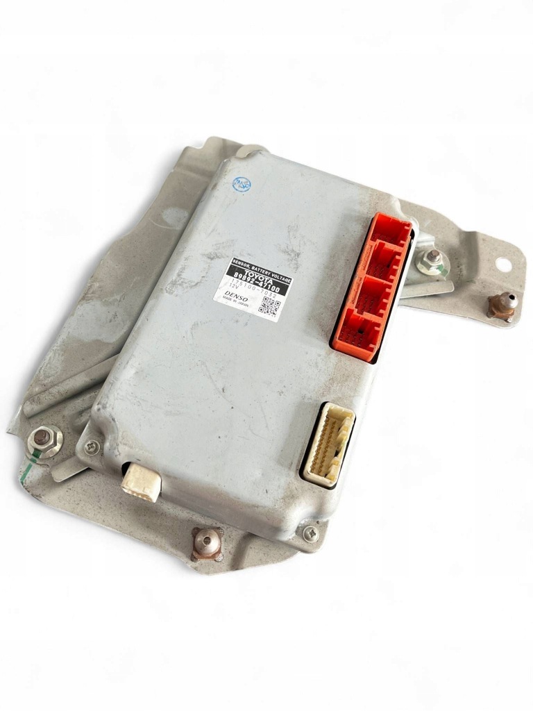 фото №1, Toyota prius xw30 модуль блок управления аккумулятора 8989247100