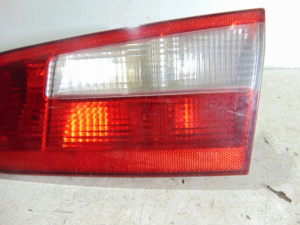 фото №2, Лампа права задня задня кришки renault laguna ii