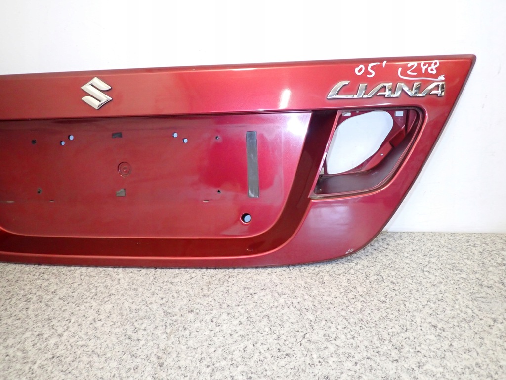 фото №4, Suzuki liana 02- накладка крышки багажника накладка zy8