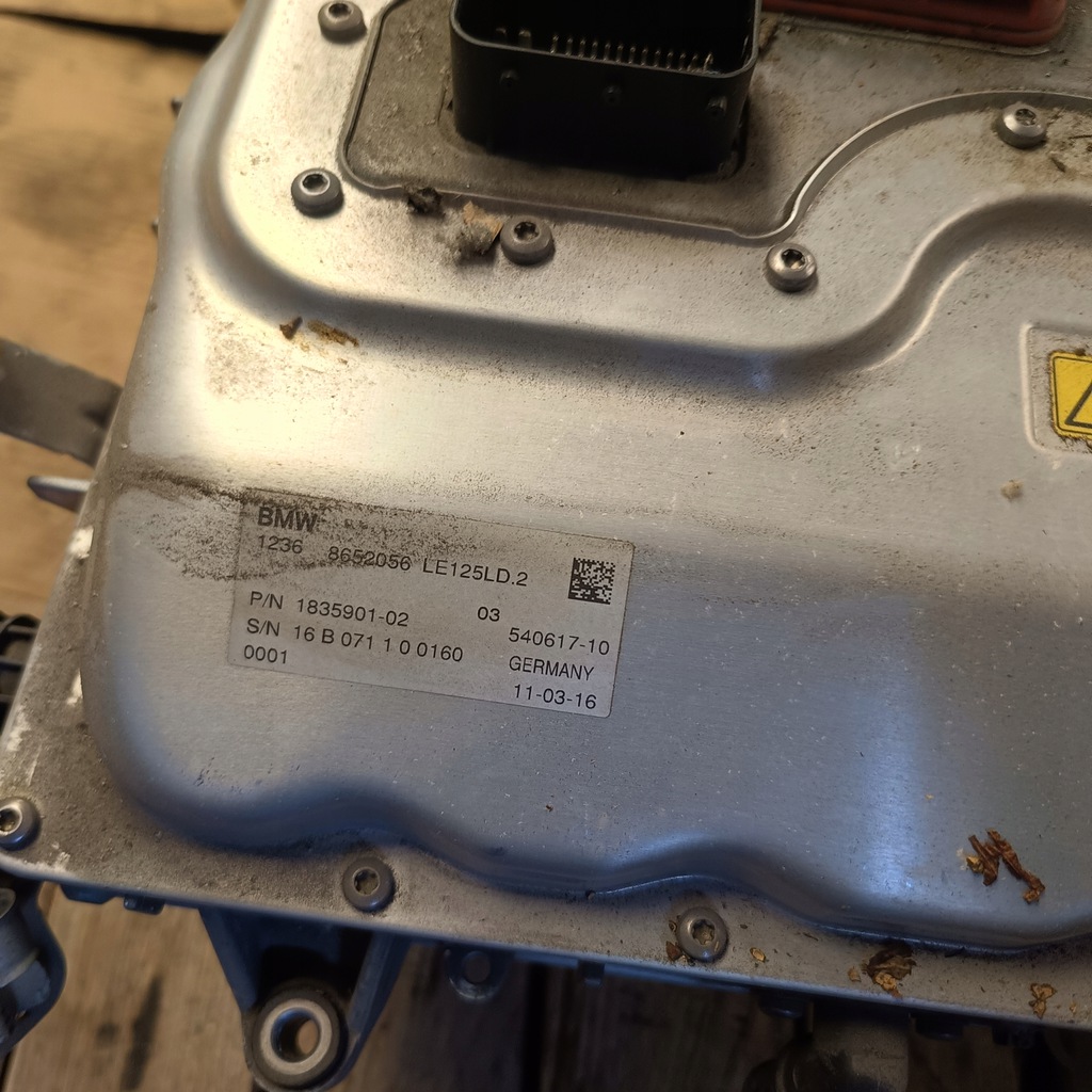 фото №9, Bmw i3 60ah rex блок управления аккумулятора модуль питания электроника машины