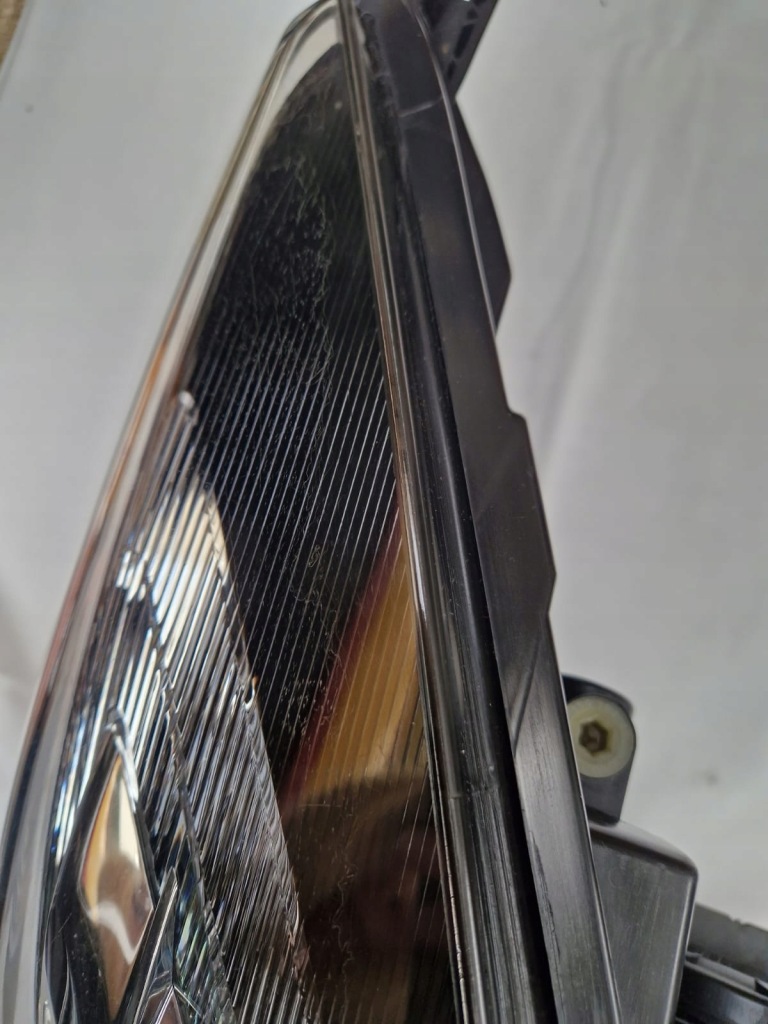 Фара лампа правий перед bi ксенон led opel insignia a оригінальний номер 13226793rh Зі Шроту