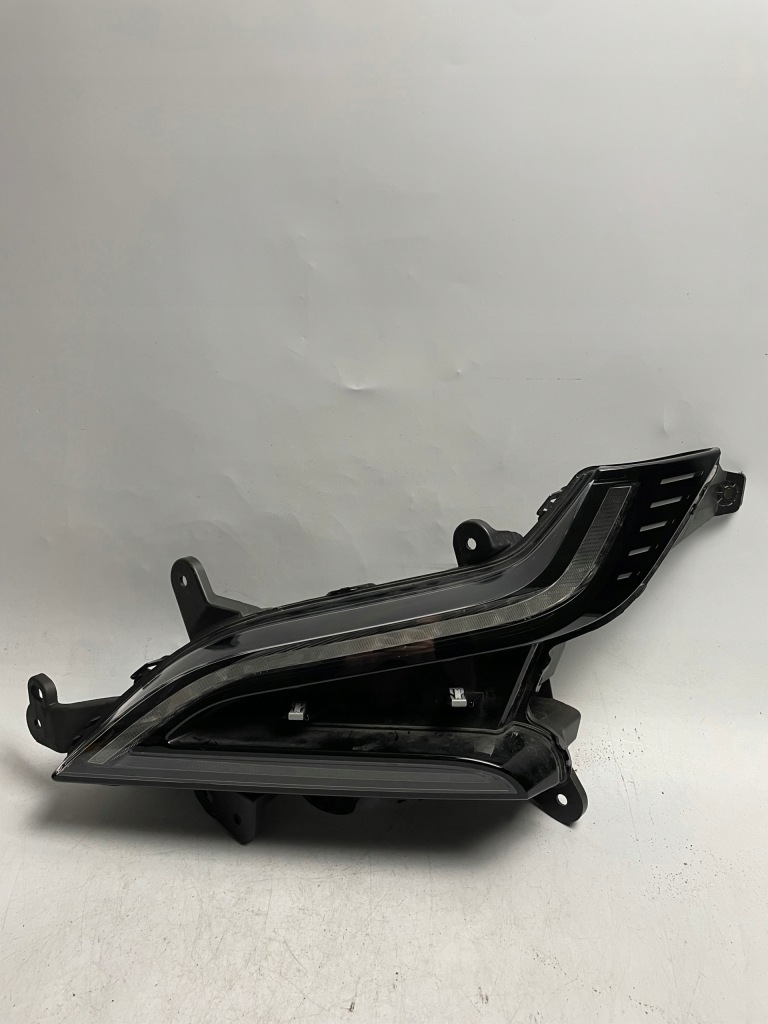 Фара противотуманная фара левый led drl renault megane e tech vision 266053014r оригинал Цена