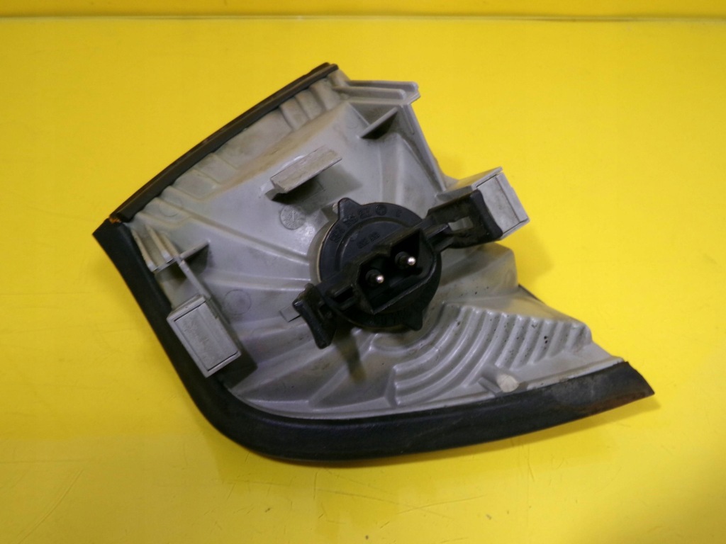 Купити Поворотник поворотник лівий перед bmw 3 e36 155297 nr172