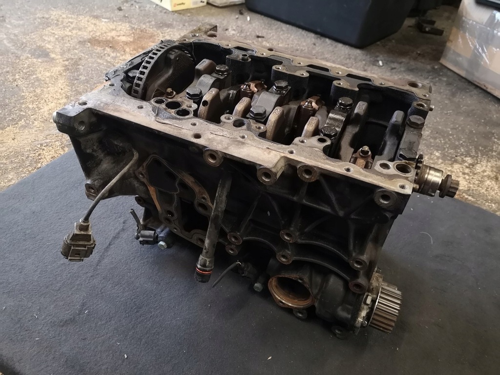 фото №6, Audi a6 c6 a4 b7 2.0 tfsi двигатель блок поршни wał шатун bpj