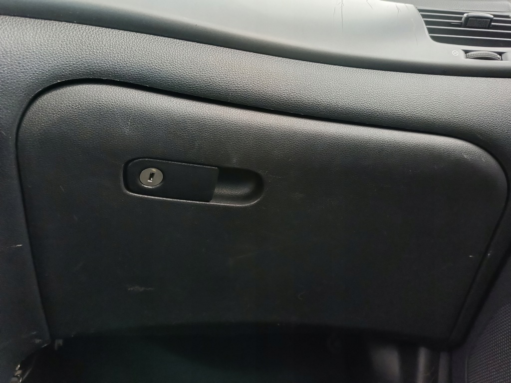 фото №1, Kia magentis 2 ii 05-10 бардачок пасажира