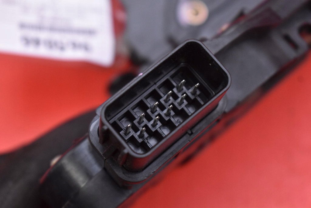 фото №7, Замок правый перед передний eu 30753664 volvo c30 1 i 06-09