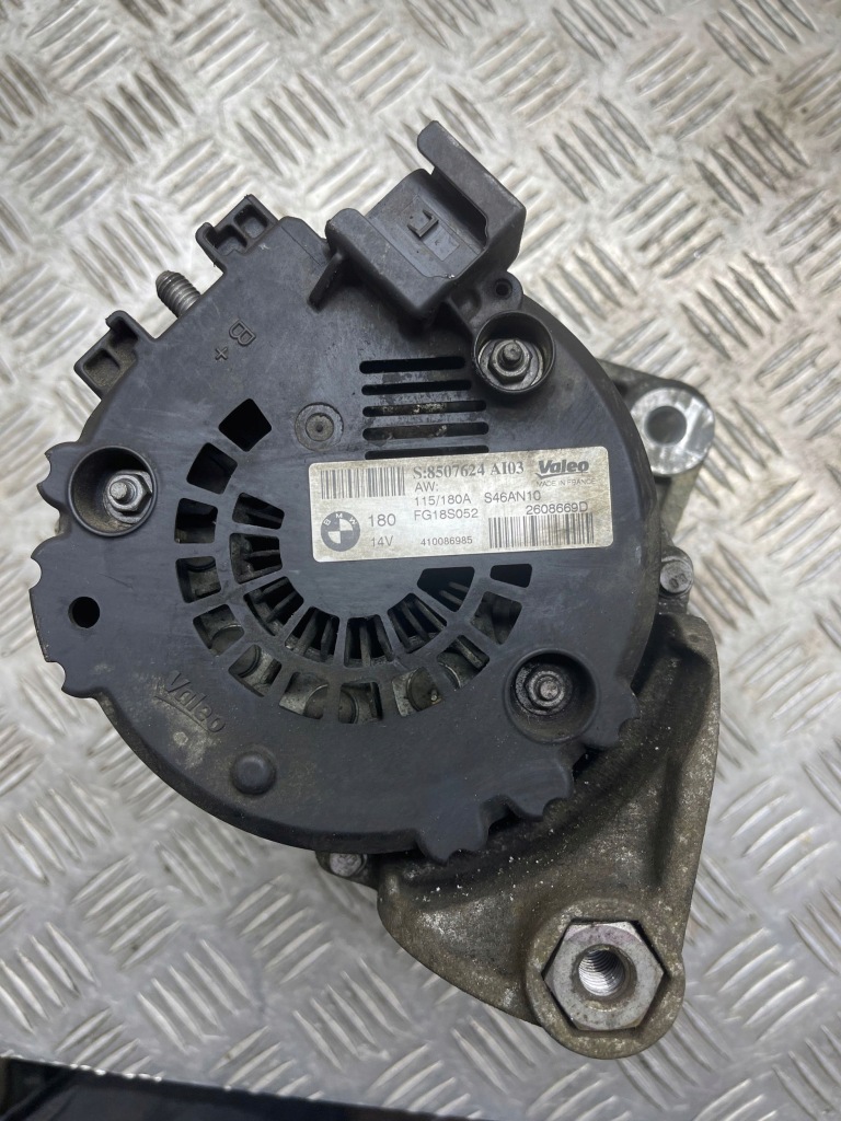 Bmw 5 f10 f11 2011 генератор Оригінал