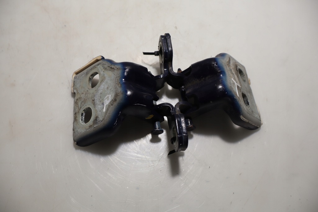 фото №4, Петлі двері правий задня dacia lodgy