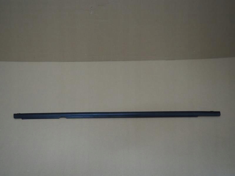 фото №1, Молдинг ущільнювач двері parapet лівий задня mazda 3 ii bl