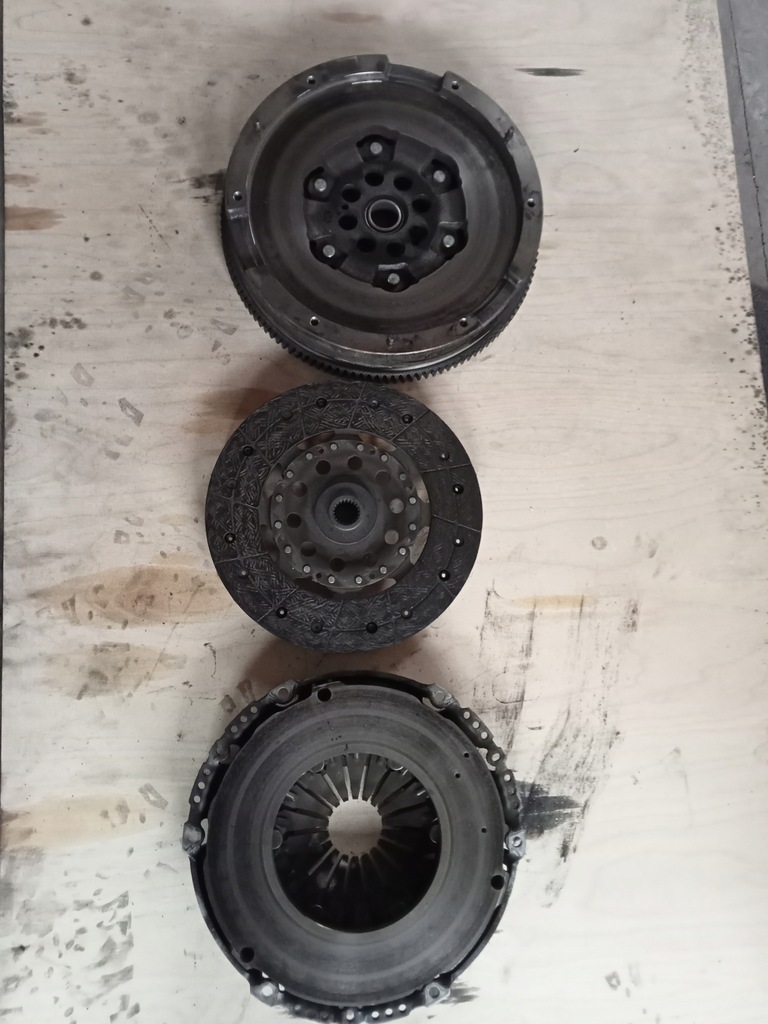 фото №1, Колесо двомасовий зчеплення kpl master 123108013r