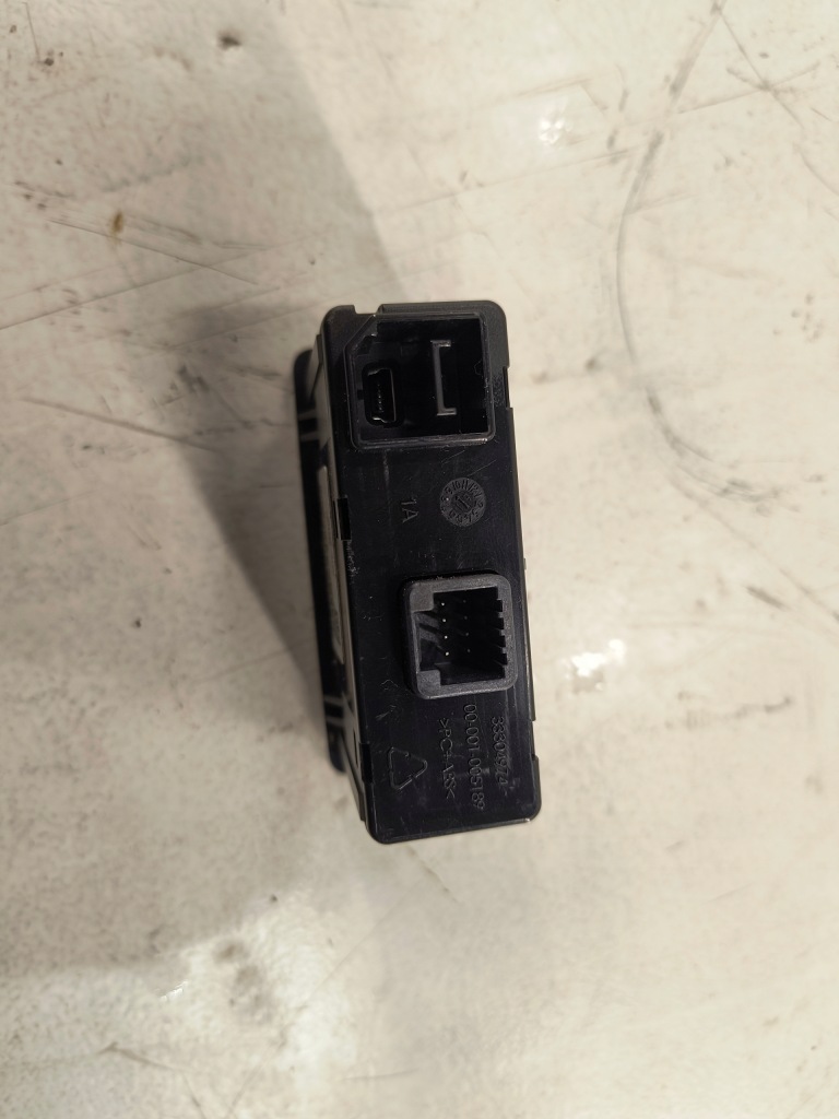фото №4, Renault master iv модуль usb 280233290r aux port sd