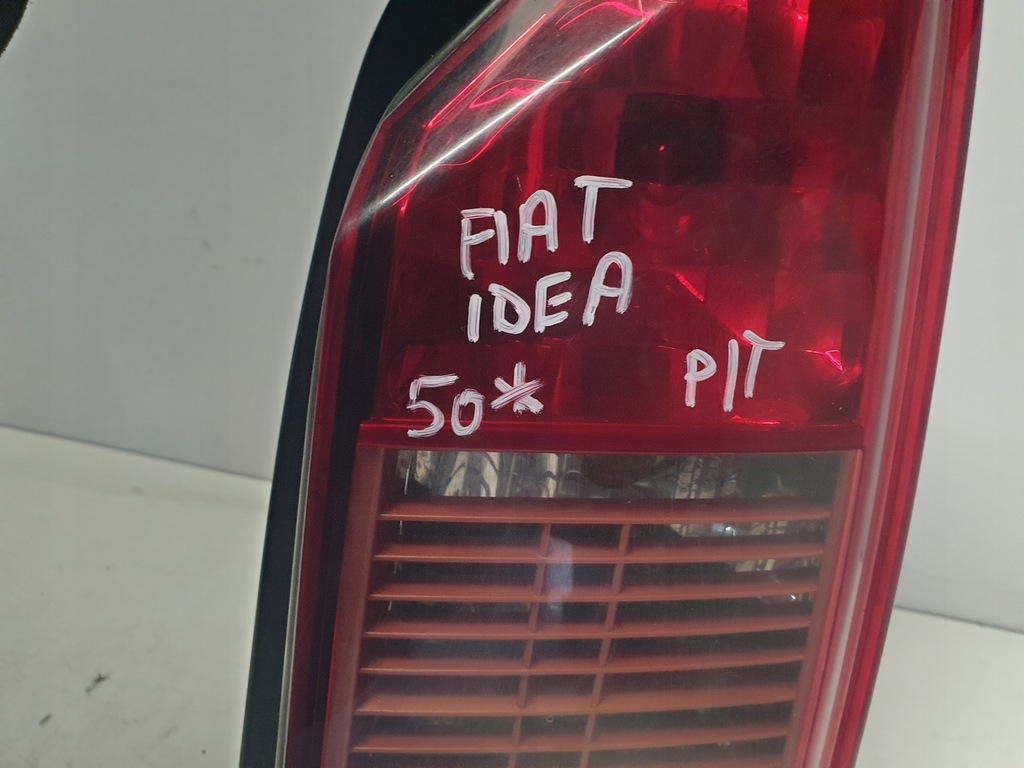 фото №5, Лампа задняя правая задняя правый fiat idea