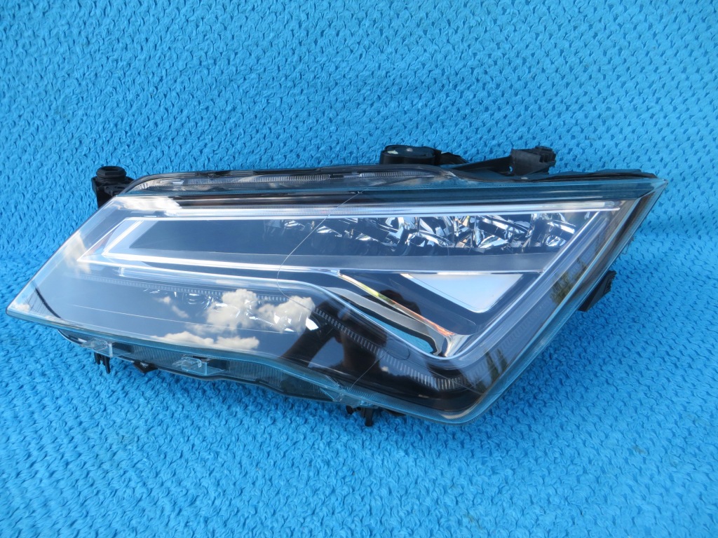 Купити Seat ateca 576 full led фара передня ліва 576941007d
