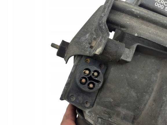 Mercedes w124 w201 расходомер 0005429214 в Украине