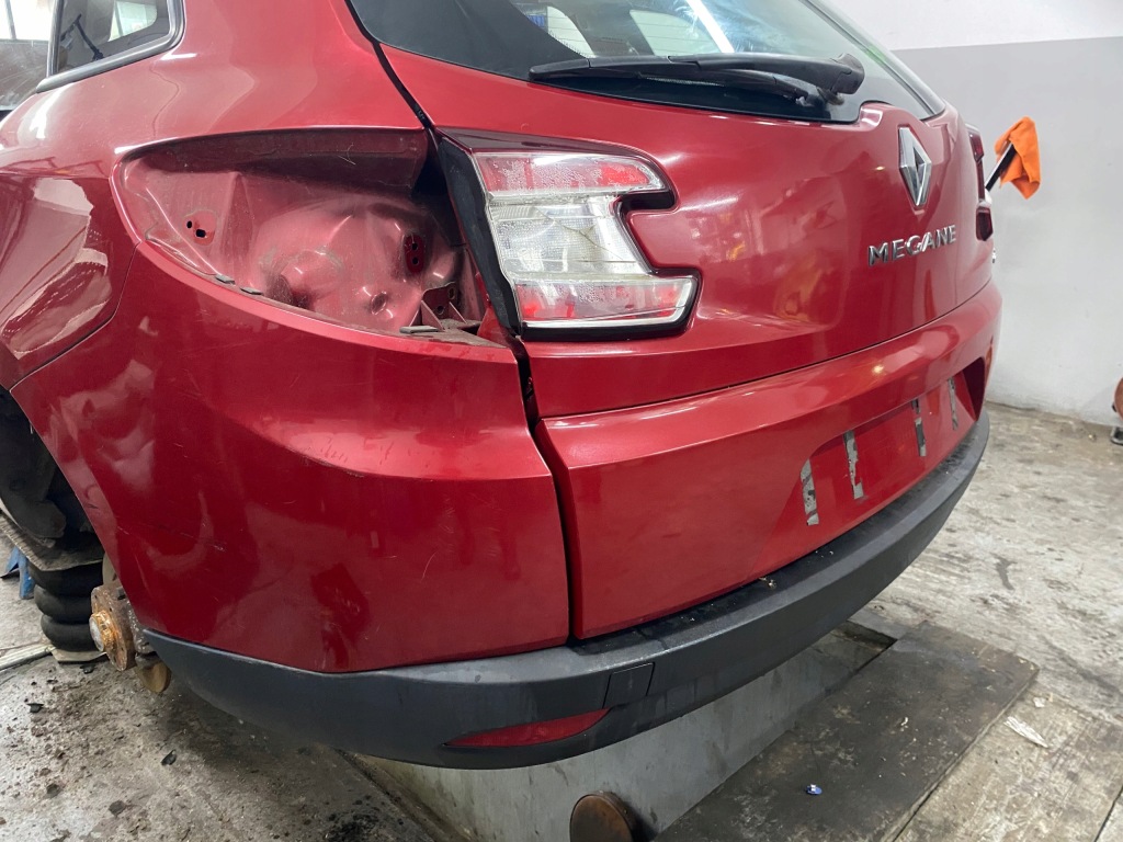 Купить Бампер задняя megane 3 универсал tennj