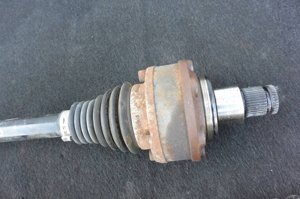 фото №6, Приводной вал правая левая задняя audi tt 8j 3.2 fsi quattr kpl