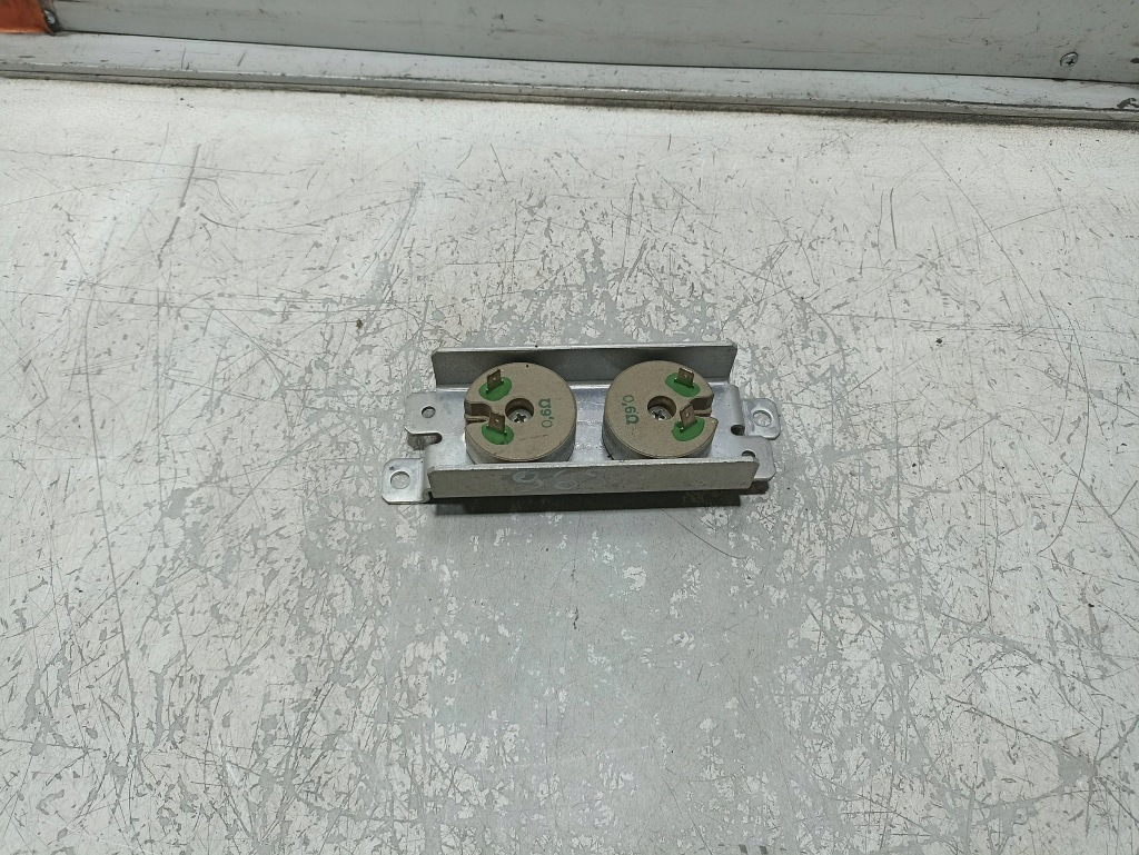 Купити Porsche 968 coupe резистор вентилятора 94461652200