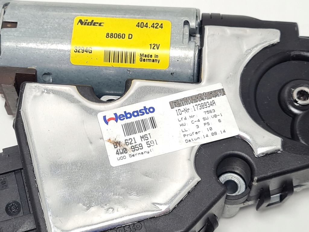 фото №10, 2015 bentley flying spur моторчик люк 4w0959591