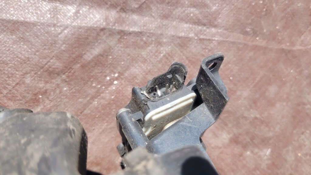 Volvo xc60 ii воздуховод впуск воздуха шторка жалюзи 31425369 // 4582 с Разборки