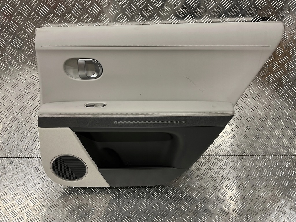 фото №1, Обшивка двері правий задня hyundai ioniq 5 ne 21-