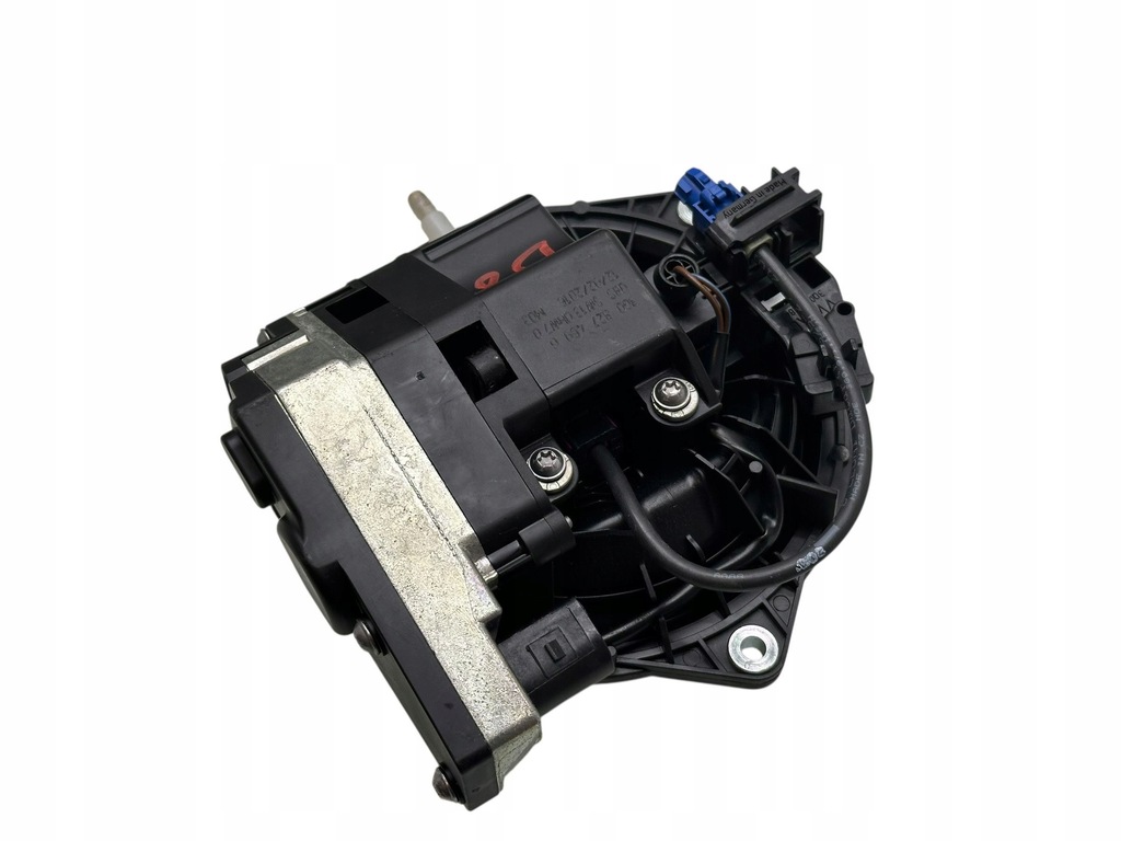 фото №6, Volkswagen passat b8 2017 камера заднего вида