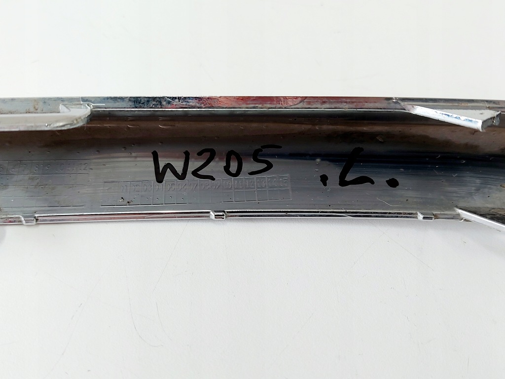 фото №9, Mercedes w205 молдинг бампера перед ліва amg 17r