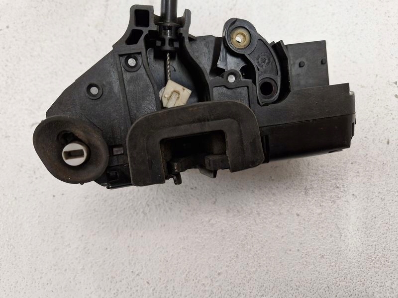 фото №8, Chevrolet hhr замок дверь правый задняя задний 2 pin 15906937