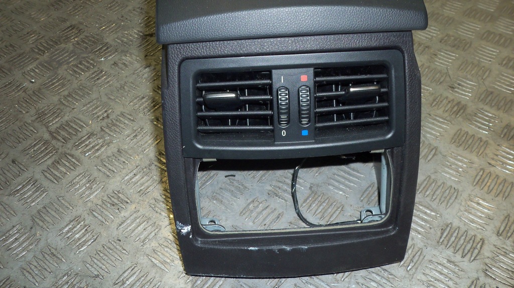 фото №11, Bmw 5 e60 e61 панель приладів приладова консоль тунель / запуск стоп