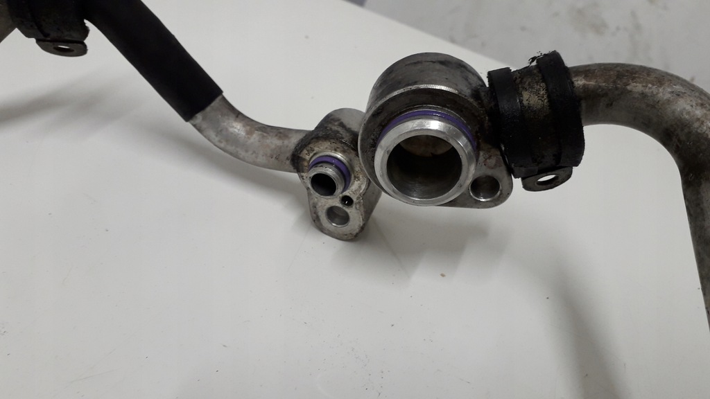 фото №8, Superb i 1 01-08 шланг кондиціонера