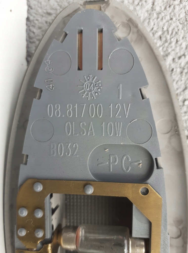 фото №3, Лампа освітлення салону задня лампа салонна alfa romeo 147