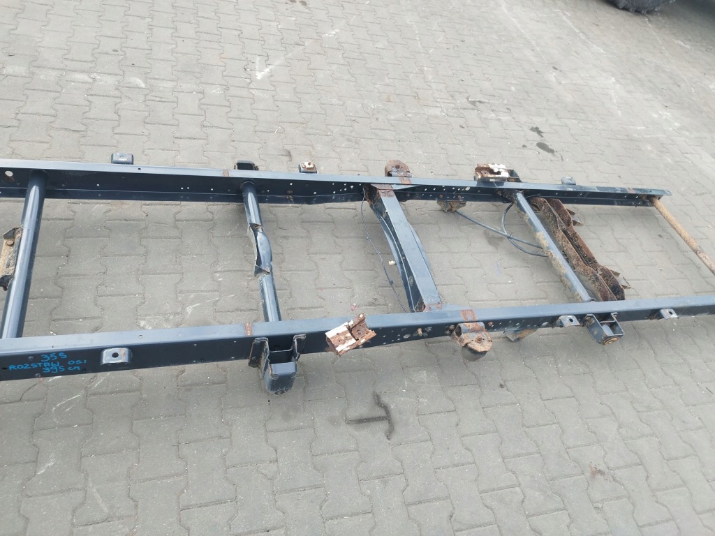 Рама iveco daily 35s одинарні колесо 2006r- колісна база вісі 395 cm Зі Шроту