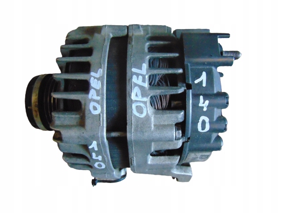 Купити Генератор 13581891 opel