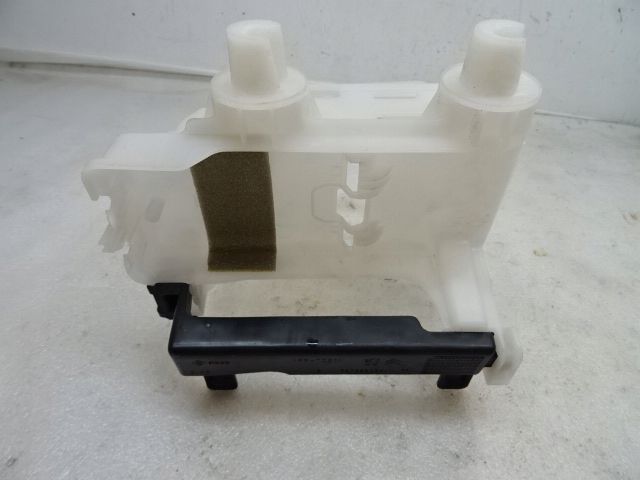 фото №5, Citroen ds5 кронштейн кронштейн модуля bsi 9687440680