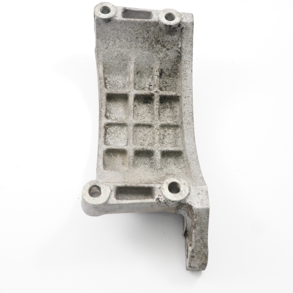 Mercedes w906 om646 кронштейн генератора двигуна a6461550735 Оригінал