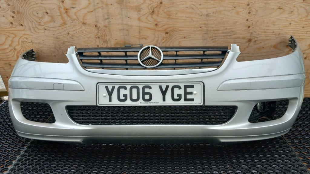 Купить Mercedes w169 бампер перед противотуманная фара 761