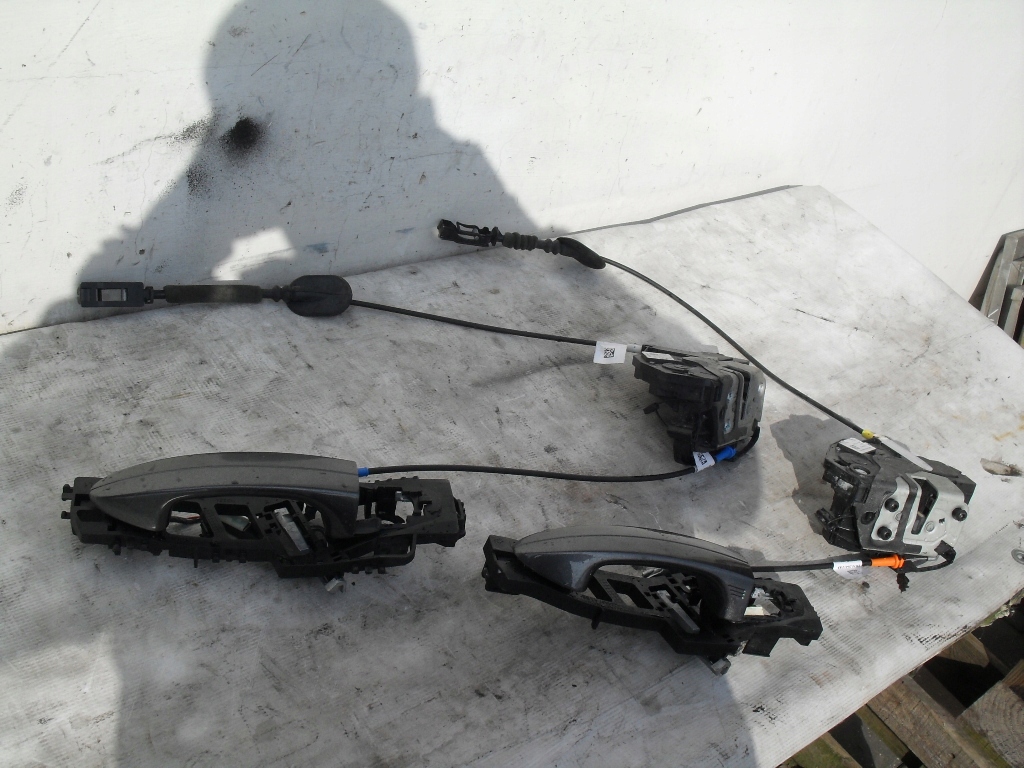 фото №4, Ford ecosport ii 17- замок дверь левый задняя eu