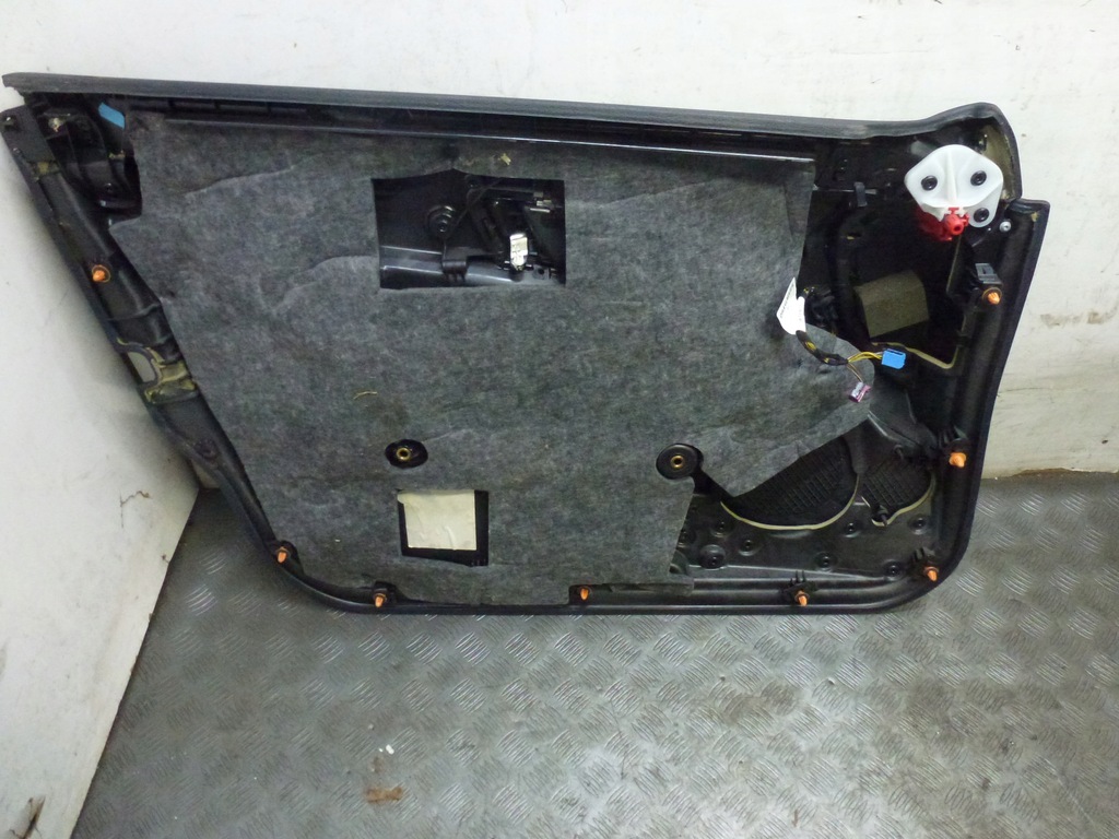 фото №12, Обшивка обшивки перед задня комплект mercedes w212