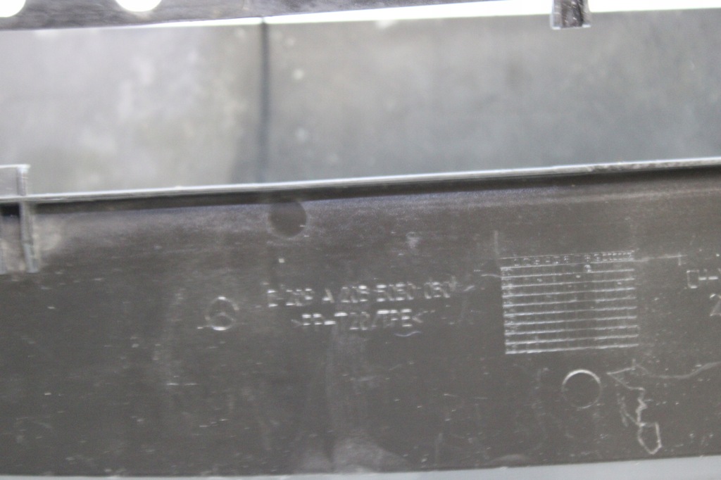 фото №5, Mercedes w203 w209 корпус интеркулер 2.7cdi туннель защита