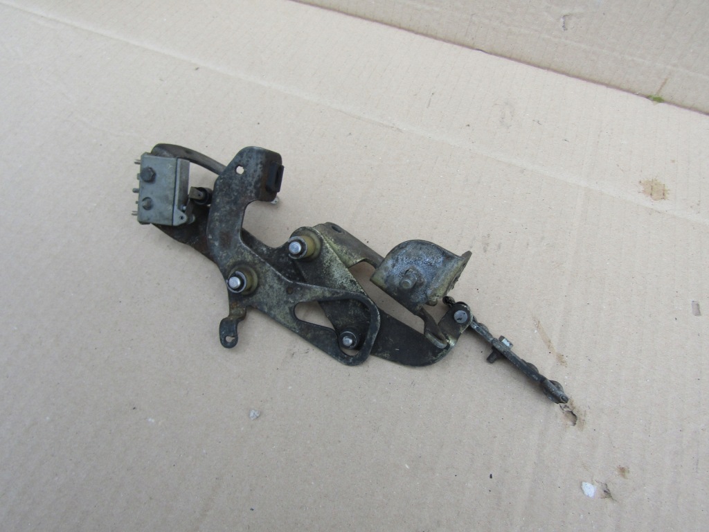 1 mercedes w124 w201 190 1.8 2.0 2.3 k-jet механізм троси тягa газу Ціна