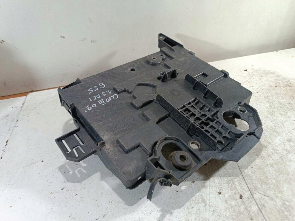 фото №6, Основание аккумулятор renault clio iii 1.2 8200314273