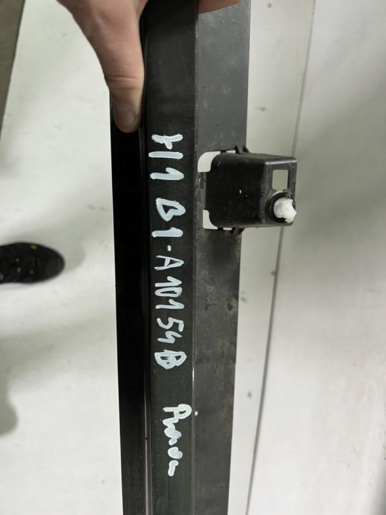 фото №10, Молдинг порог правая ford fiesta mk viii 8 st line