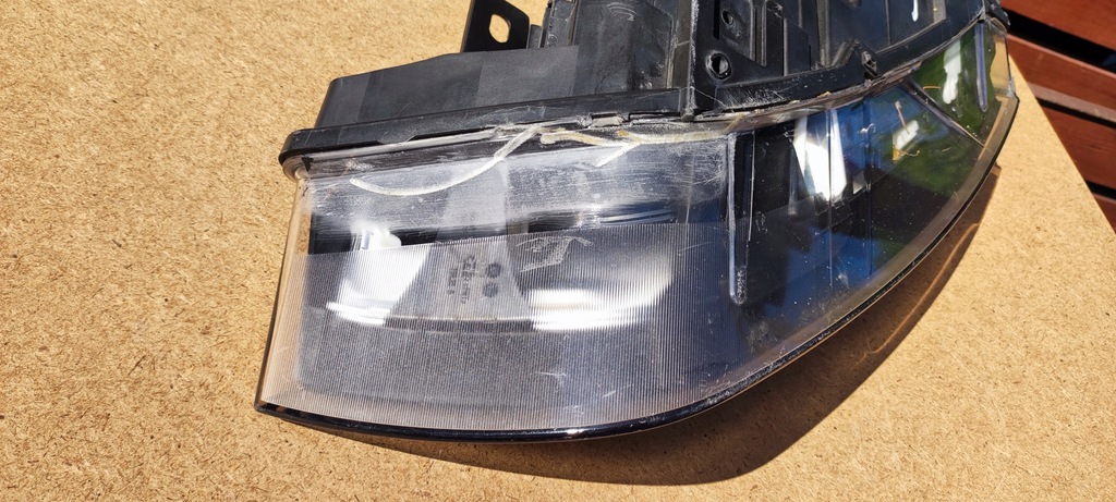 фото №7, Лампа перед audi q3